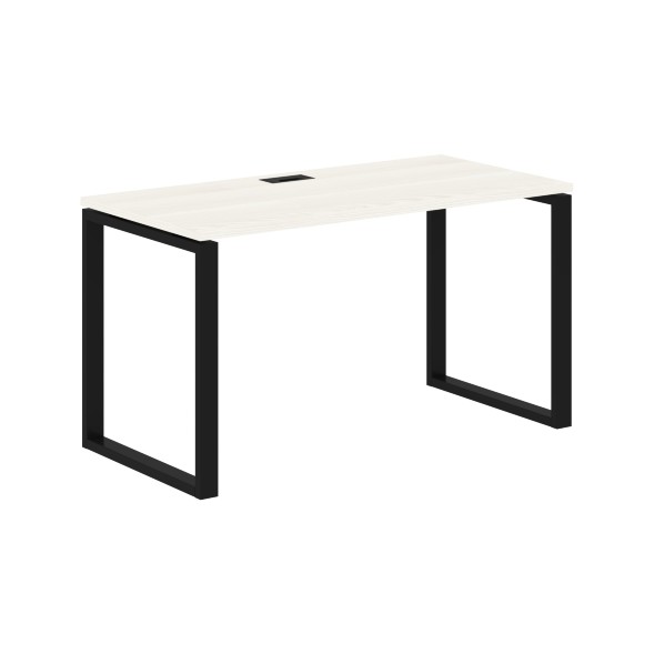 Стол прямой EQST 1367 1360х670х750 EDIS