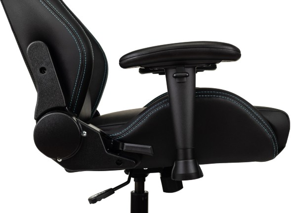 Кресло игровое Knight Outrider Smile